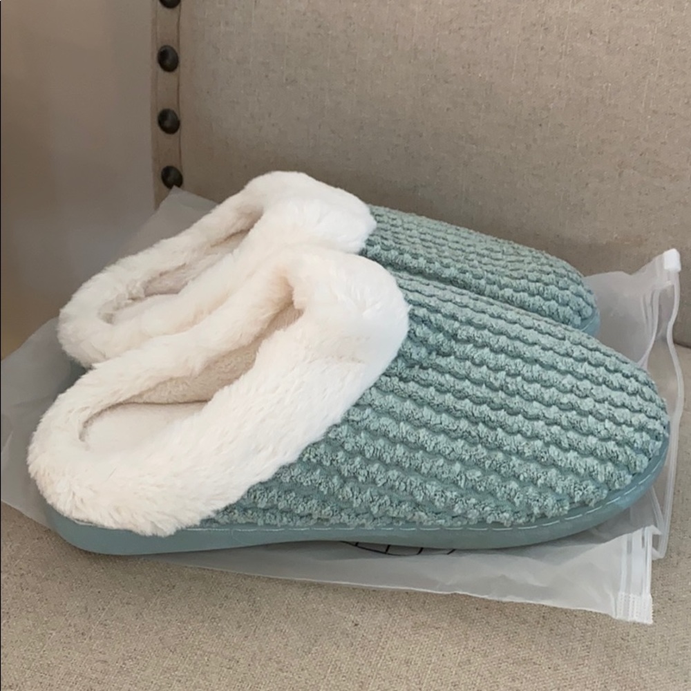 Women’s Clog Slip On Lined Slippers Teal Size 5-6